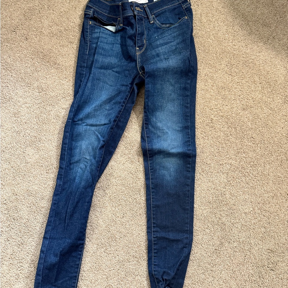 Levi's 710 Dark Blue Skinny Jeans